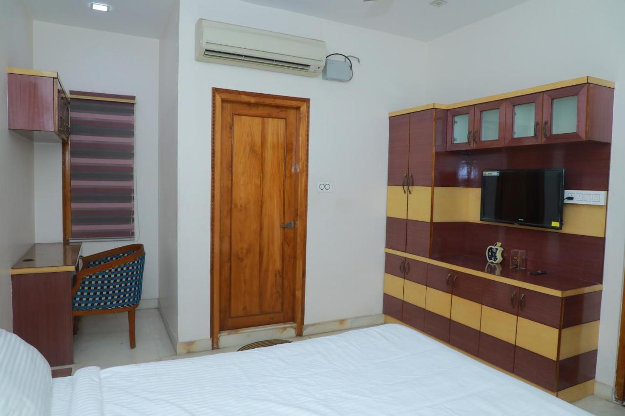 Hill View Paradise - 2Bhk'S & Rooms - A Golden Group Of Premium Home Stays - Tirupati Extérieur photo